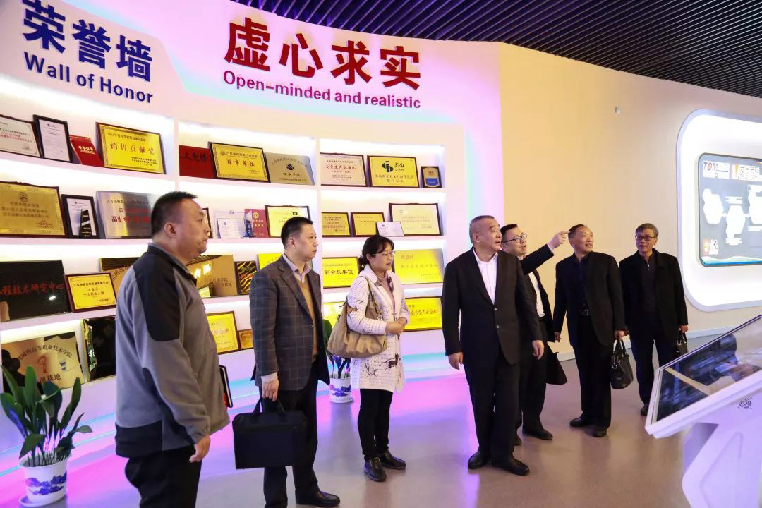 3891566435082466.jpg 3891566435082466.jpg