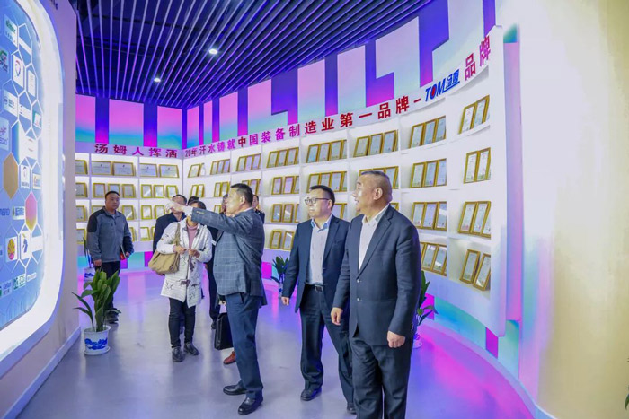 5811566435101889.jpg 8.jpg